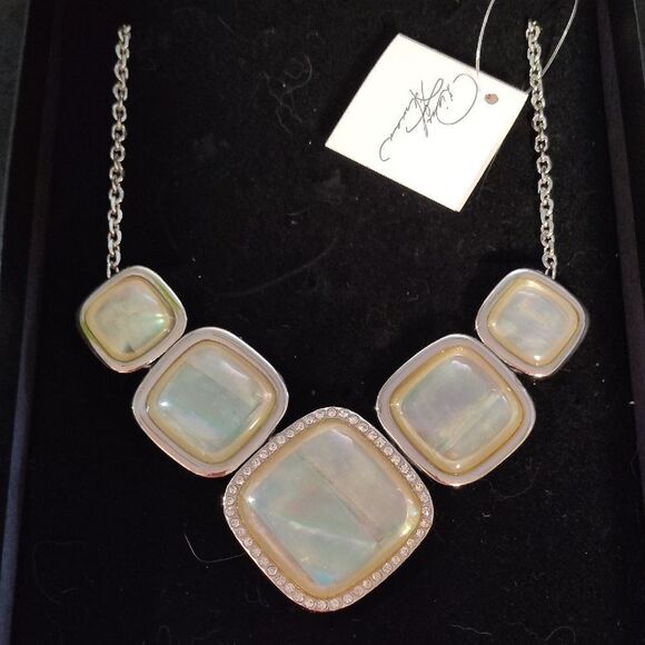 Diane Gilman Silver and White Geometric Necklace - Picture 1 of 4